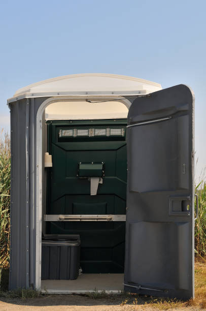 Best Best portable toilet rental  in Crystal Lawns, IL