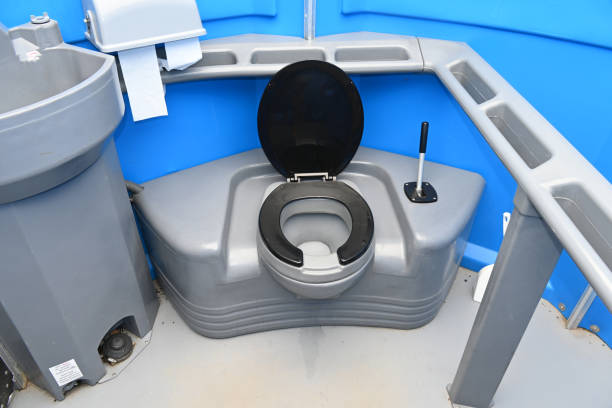 Best Portable restroom trailer rental  in Crystal Lawns, IL