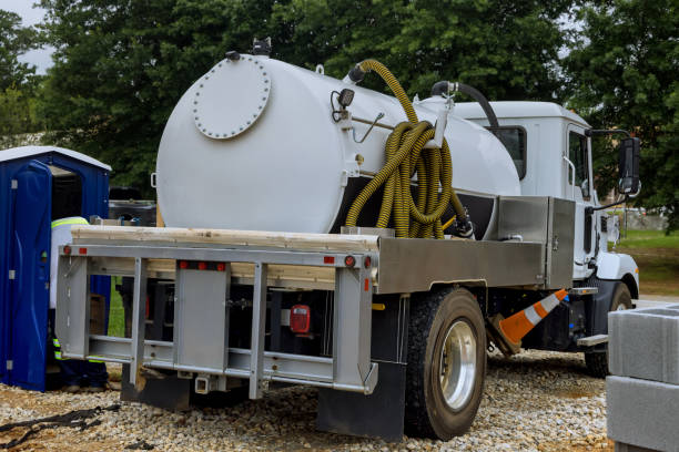 Best Construction site porta potty rental  in Crystal Lawns, IL